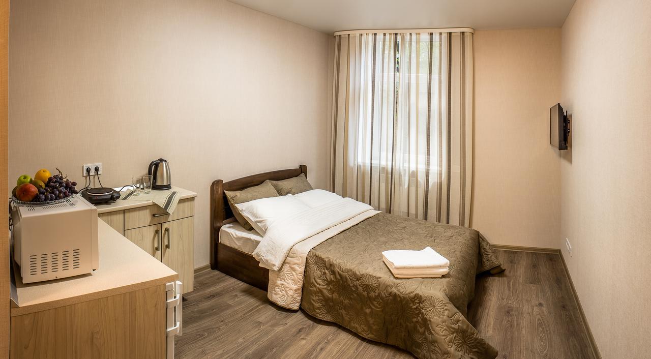 Apart Hotel Smart Studio Charkov Buitenkant foto
